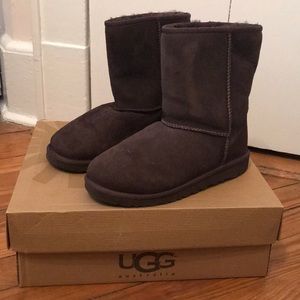 UGG Classic Short Boots
